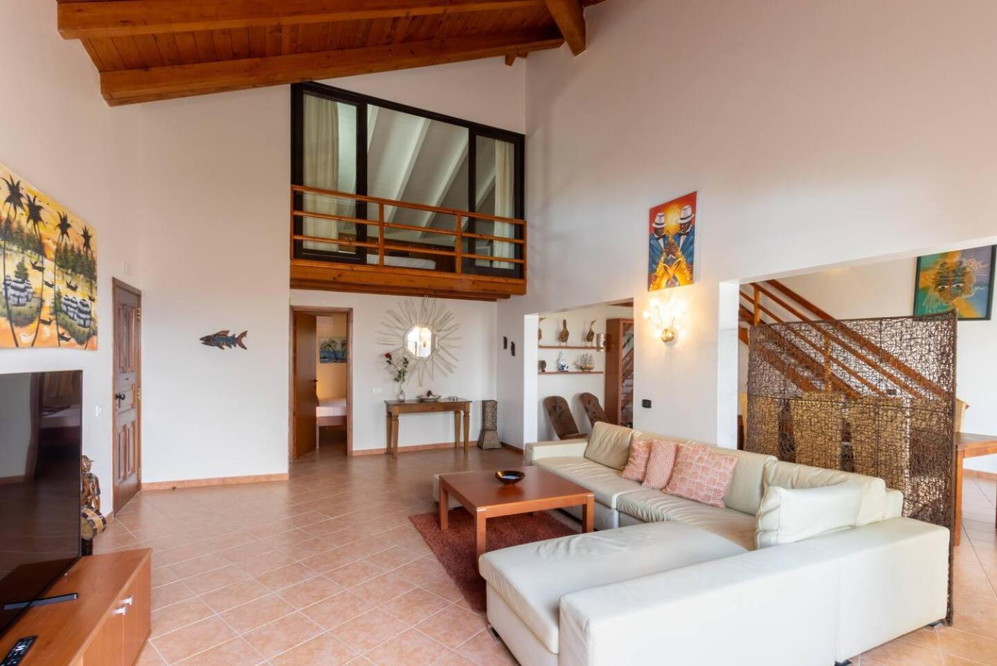 Porto Antigo 1 - Three Bedroom, Pool & Wifi Santa Maria Exterior photo
